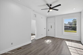 2315 Park St in Jacksonville, FL - Building Photo - Building Photo