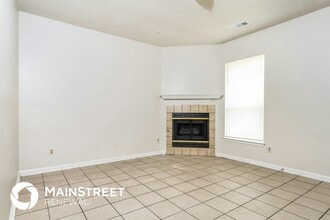 4590 Lindawood Ln in Memphis, TN - Foto de edificio - Building Photo