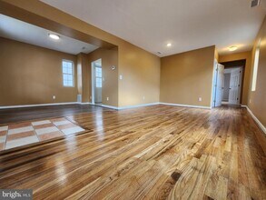 4244 Clay St NE in Washington, DC - Foto de edificio - Building Photo