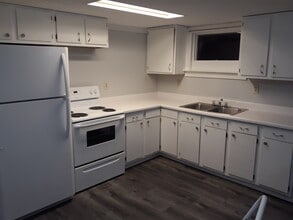 1001 O St in Neligh, NE - Building Photo - Building Photo