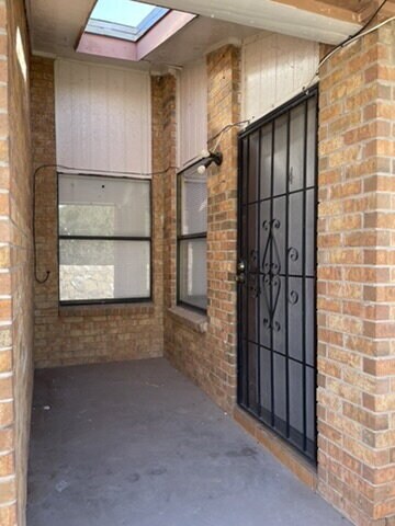 property at 7214 Dale Rd