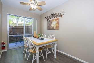North Park Apartments in Albuquerque, NM - Building Photo - Interior Photo