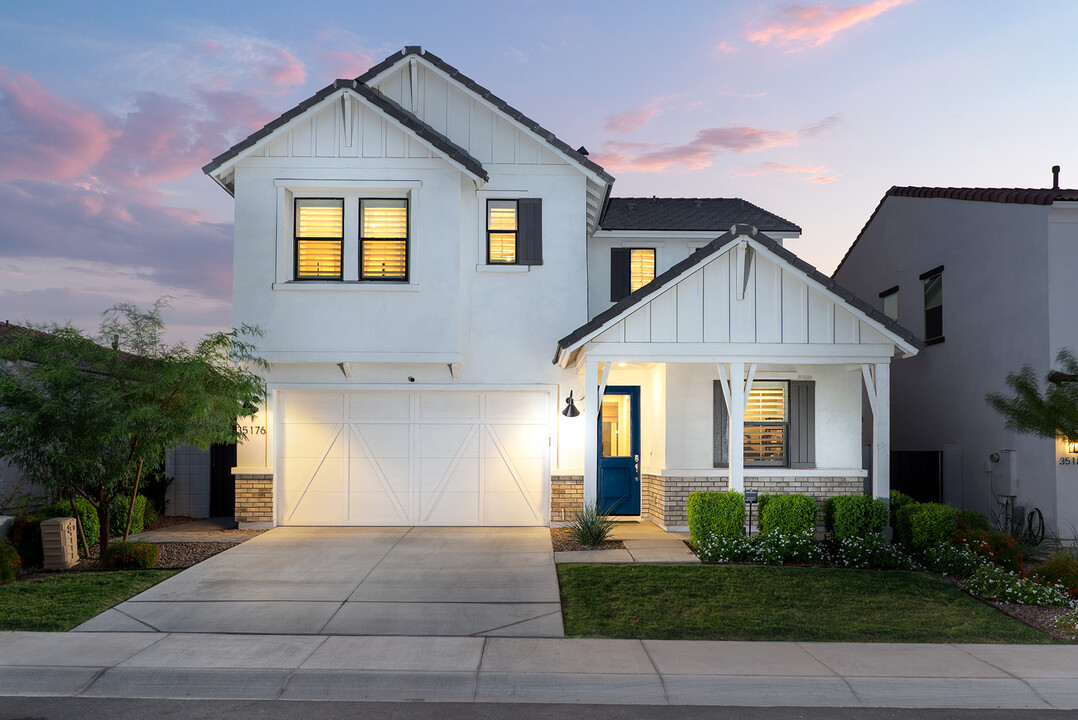 35176 N Magnette Way in Queen Creek, AZ - Building Photo