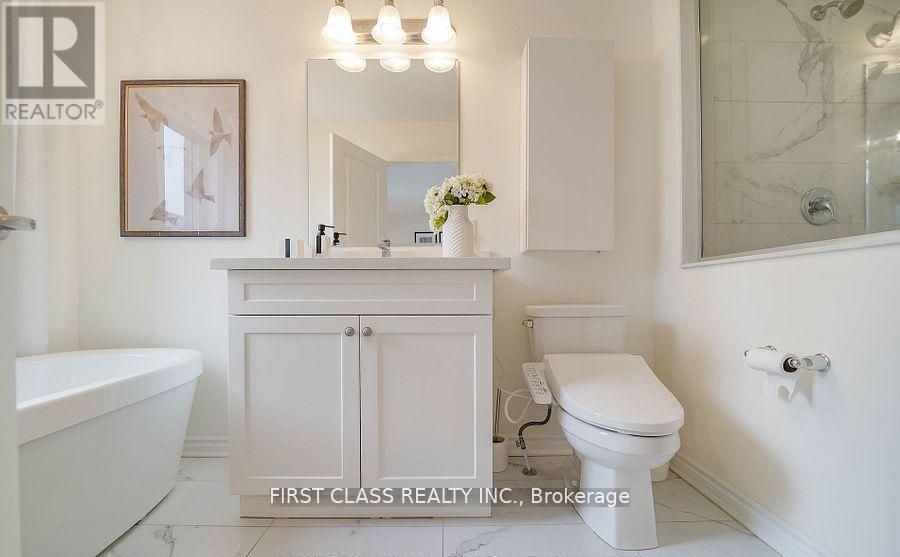 30 George Patton Ave in Markham, ON - Building Photo