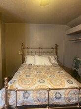 555 E Simpson Ave, Unit B in Fresno, CA - Building Photo - Building Photo