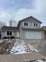 2114 Probst Ct SW in Cedar Rapids, IA - Building Photo