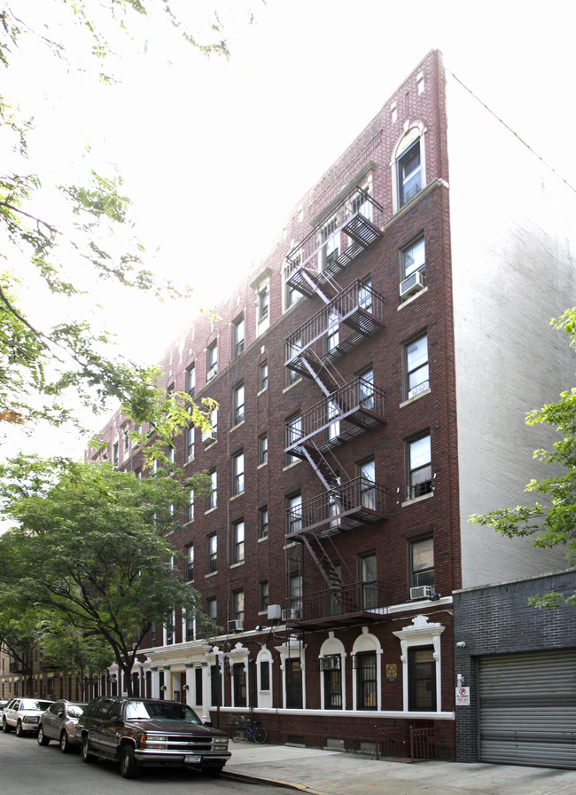 36 Crooke Ave in Brooklyn, NY - Foto de edificio - Building Photo