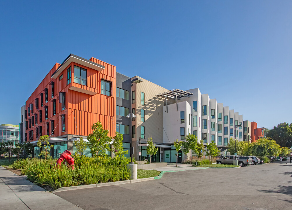 Renascent Place in San Jose, CA - Building Photo