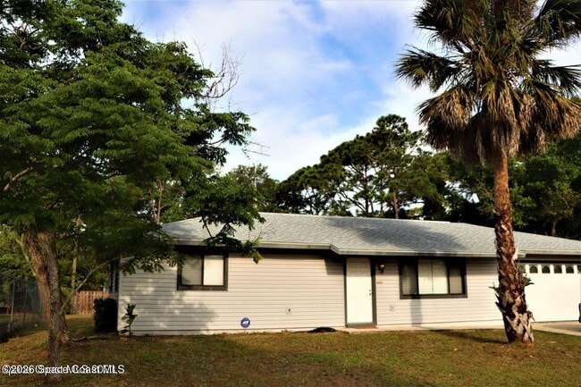 220 Mardi Gras Ave NW in Palm Bay, FL - Building Photo - Building Photo