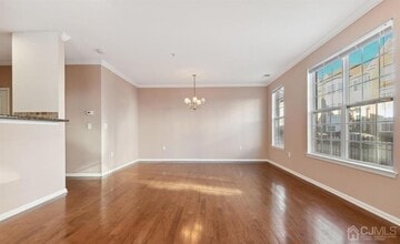 24 Roosevelt Ave in Carteret, NJ - Building Photo - Building Photo