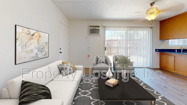 property at 2741 Gilmore Ln