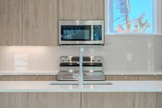 4911 Belmont Ave in Dallas, TX - Building Photo - Building Photo