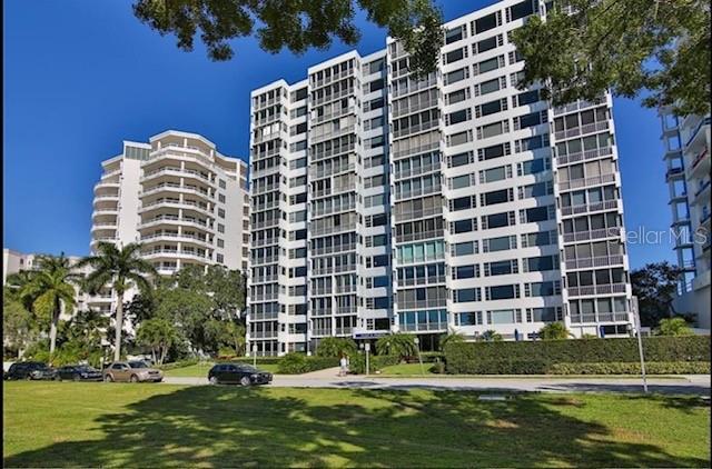 property at 555 S Gulfstream Ave