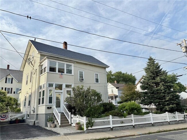property at 12 3rd Ave