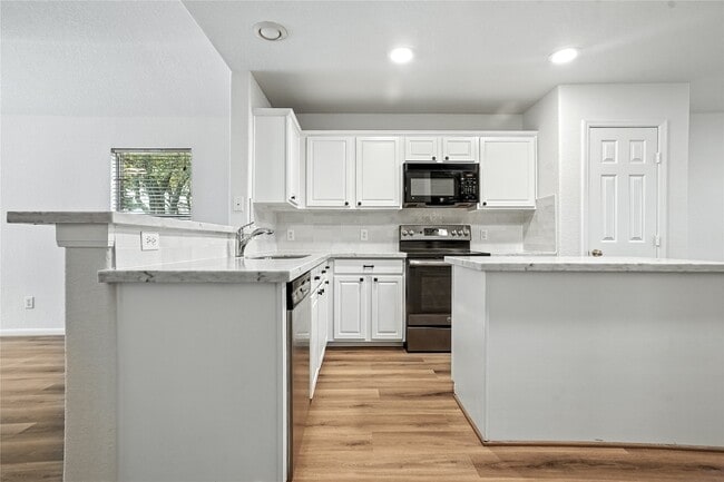 property at 14602 Windwood Park Ln