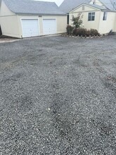 29133 Milliron Rd in Junction City, OR - Building Photo - Building Photo