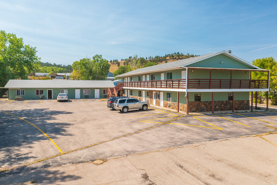 Lofts at Whitewood (Extended Stay) in Whitewood, SD - Building Photo