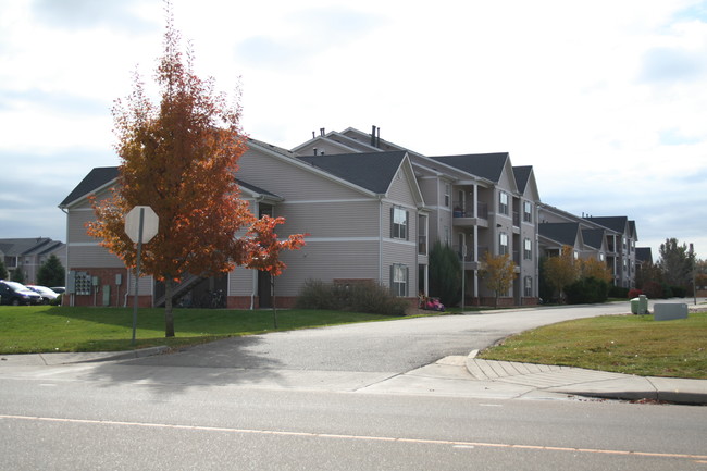 Quail Village in Longmont, CO - Foto de edificio - Building Photo