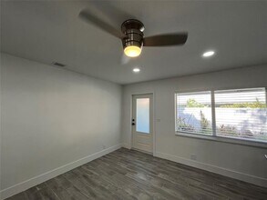 916 NW 26th St in Wilton Manors, FL - Building Photo - Building Photo