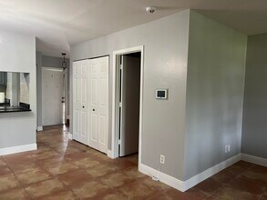 3405 Poolside Dr in Greenacres, FL - Building Photo - Building Photo