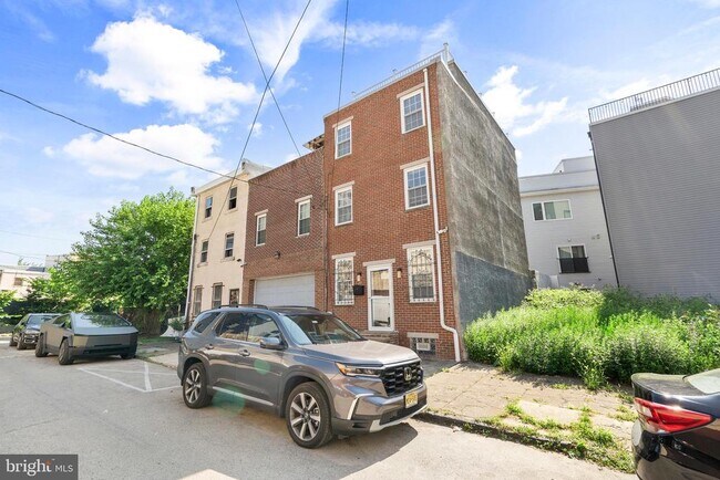 1609 N Lawrence St in Philadelphia, PA - Building Photo - Building Photo