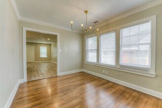 963 Maple Dr in Memphis, TN - Building Photo - Building Photo
