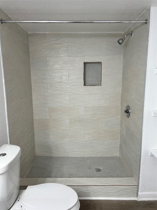 property at 3901 Woodchase Dr