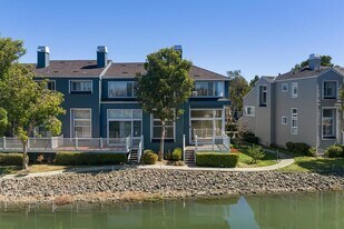 845 Columbia Cir in Redwood City, CA - Building Photo