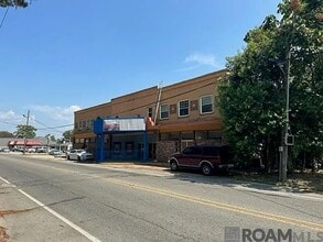 659 W Main St, Unit 1 in New Roads, LA - Building Photo - Building Photo