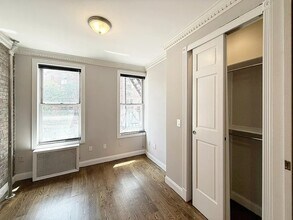 493 2nd Ave in New York, NY - Building Photo - Building Photo