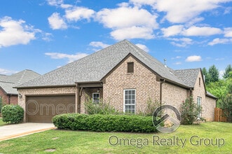 252 Chesser Park Dr in Chelsea, AL - Building Photo - Building Photo