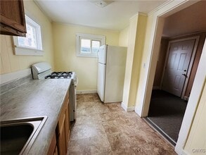 119 W Bridge St in Oswego, NY - Building Photo - Building Photo