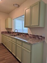 220 Sandstone Dr in Jarrell, TX - Building Photo - Building Photo