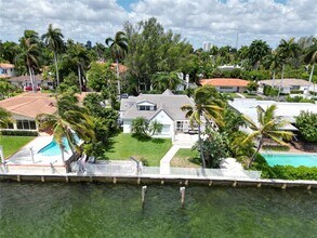 7601 Beach View Dr in North Bay Village, FL - Building Photo - Building Photo