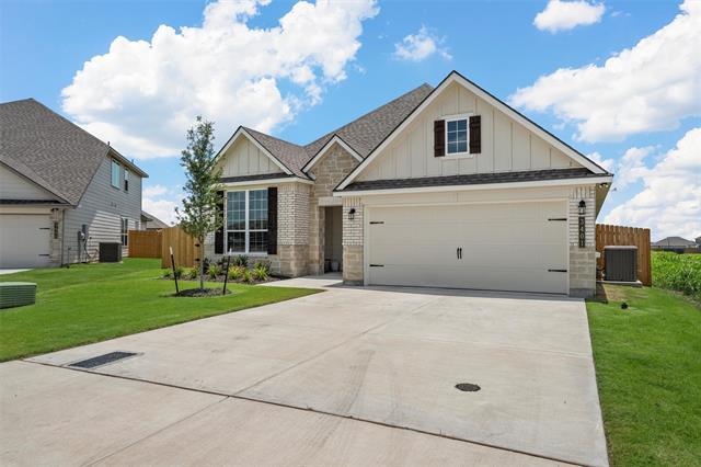 3401 Beutel Rd in Lorena, TX - Building Photo - Building Photo