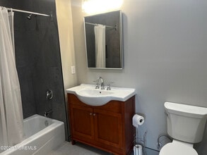 2419 Bridge Ave in Point Pleasant, NJ - Building Photo - Building Photo
