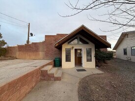 209 Mesilla Dr in Aztec, NM - Building Photo