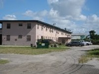 7155 NW 17th Ave in Miami, FL - Foto de edificio - Building Photo