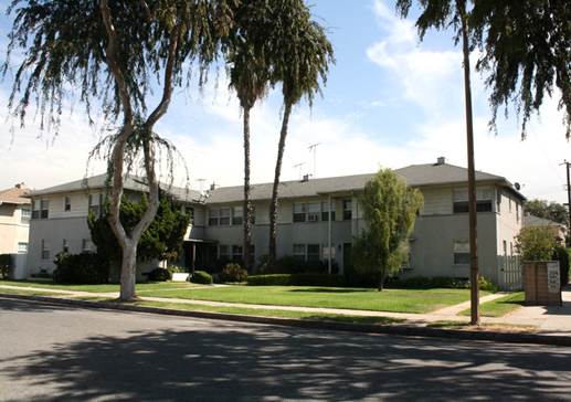 308 N 2nd St in Montebello, CA - Foto de edificio - Building Photo