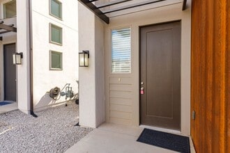 3144 E Sky Rim Wy in Saint George, UT - Building Photo - Building Photo