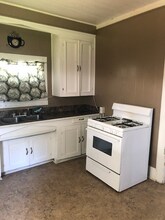 112 Leblanc St in Loreauville, LA - Building Photo - Building Photo