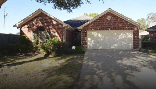 property at 414 Live Oak Ln