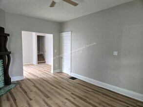1429 Hall Ave in Sharon, PA - Building Photo - Building Photo