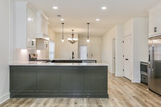 16220 Lamarche Dr in Little Rock, AR - Building Photo - Building Photo