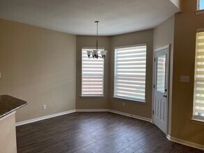 1813 Angel Falls Dr in Frisco, TX - Foto de edificio - Building Photo