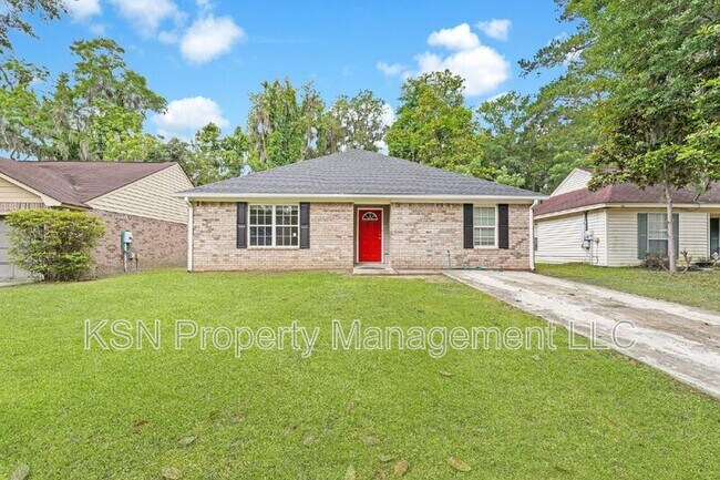 7331 Leghorn St in Savannah, GA - Foto de edificio - Building Photo