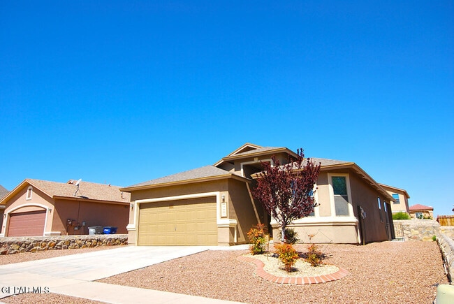 property at 5033 Lone Cactus Ct