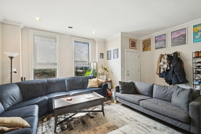 1302 N Cleveland Ave in Chicago, IL - Building Photo - Building Photo