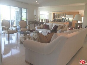 3440 Shoreheights Dr in Malibu, CA - Building Photo - Building Photo