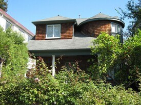 2527 Piedmont Ave in Berkeley, CA - Building Photo